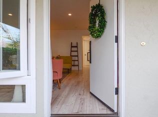 947 Mariposa Ln, Saint Helena, CA 94574