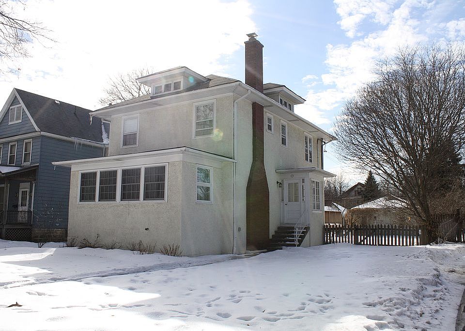 1st image of 233 S East Ave