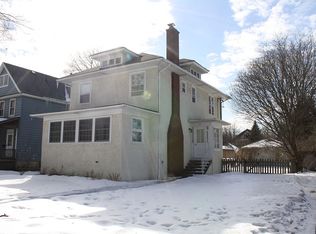 233 S East Ave, Oak Park, IL 60302