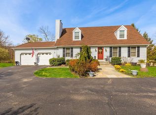 80 Somerset Dr, Patterson, NY 12563