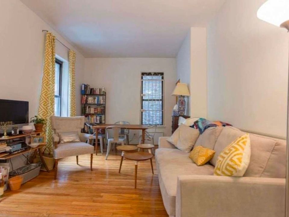1st image of 640 Amsterdam Ave #4D