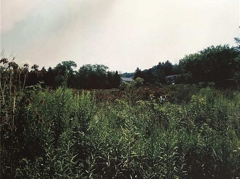 2nd image of 3419 State Route 711