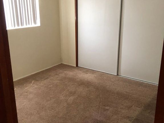 4th image of 425 Gaviota Ave APT 7