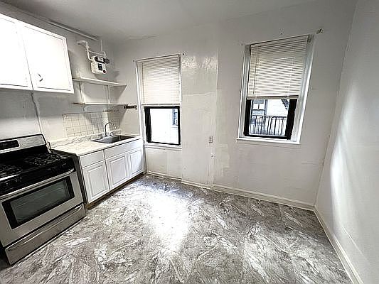 2nd image of 21-57 33rd St APT 3B