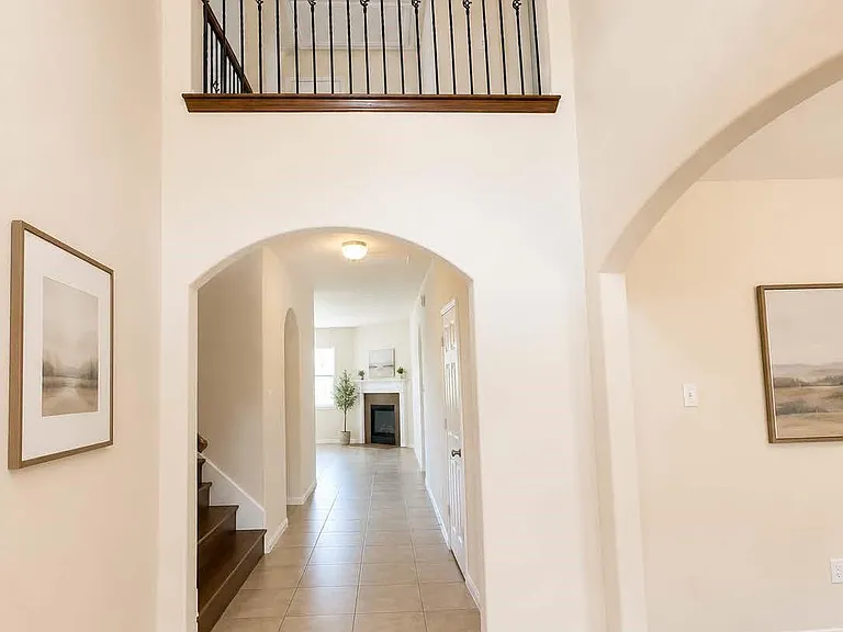 11715 Pureli Ct — Photo 3