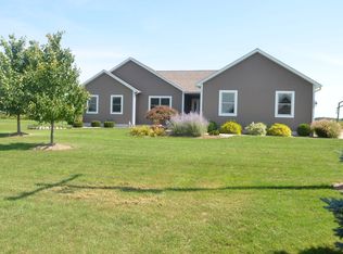 1255 S Beyer Rd, Saginaw, MI 48601