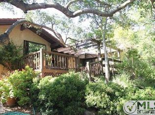 2243 Valley Meadow Dr, Oak View, CA 93022