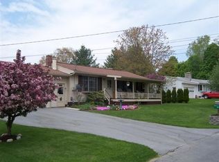 45 Cyr Ct, Bennington, VT 05201