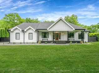 57 Varsity Blvd, East Setauket, NY 11733