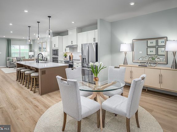 4th image of 6048 Lancing Dr
