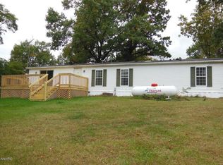 873 Lilac Ln, Sherwood, MI 49089