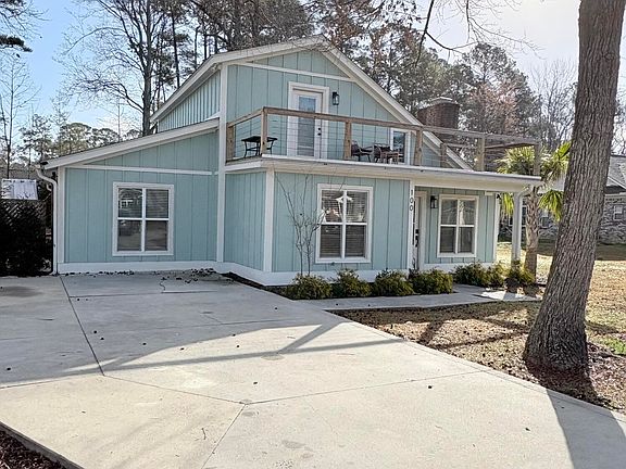 2nd image of 100 Boundary Loop Road NW