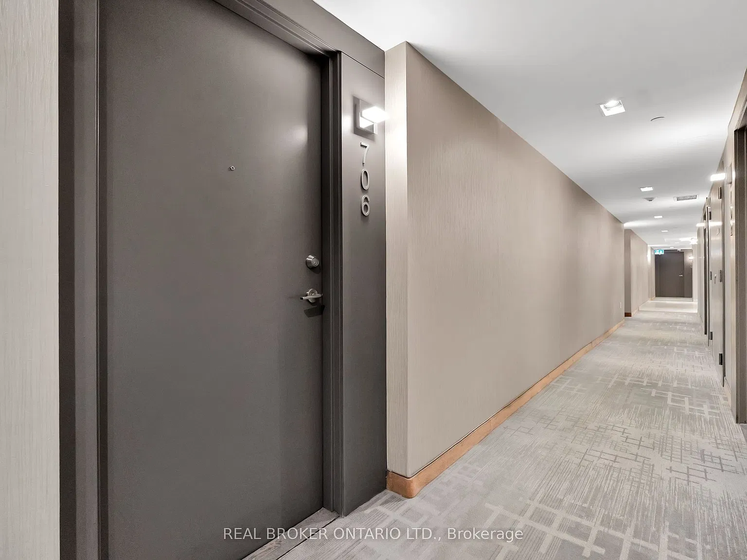 2 bed, $2,700 — Photo 3