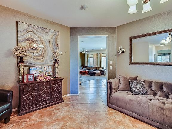 2419 W SKINNER Drive, Phoenix, AZ 85085
