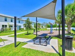 3506 Joshua Tree St, Palm Springs, FL 33461