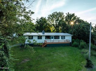 724 Oak Grove Rd, Gray, TN 37615