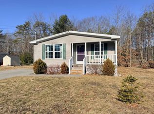 13 Commodore Dr, Biddeford, ME 04005
