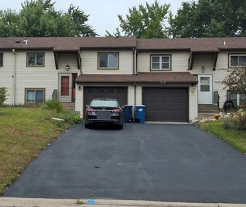 911 E Baker St, Saint Joseph, MN, 56374