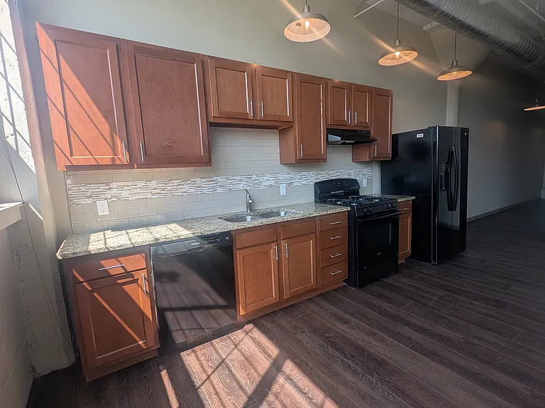Seneca Street Lofts — Photo 20