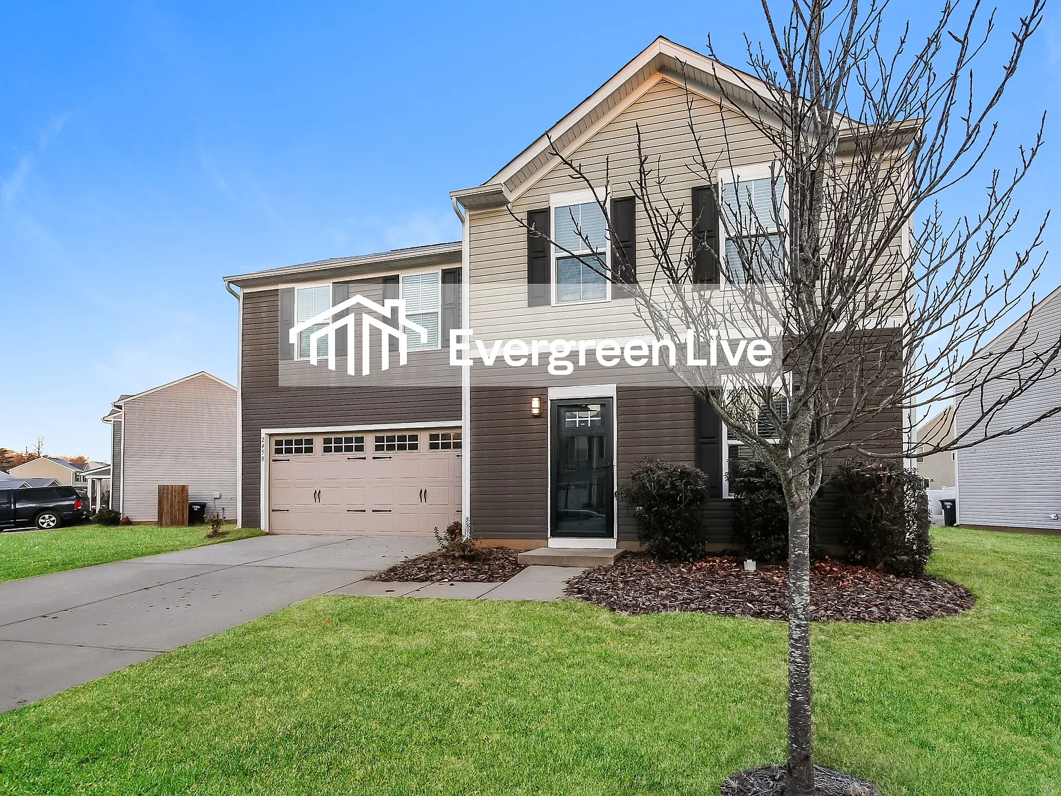 3 bed, 2.5 bath, 1440 sqft, $1,895 — Photo 3