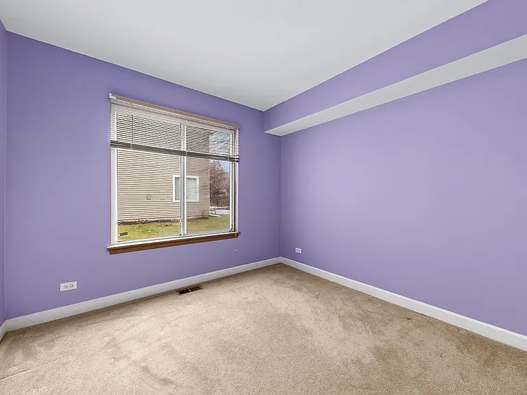 3202 Whitney Rd — Photo 3