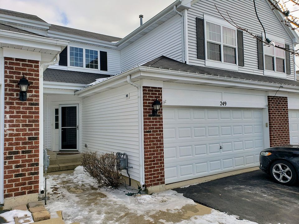 1st image of 249 Macintosh Ave