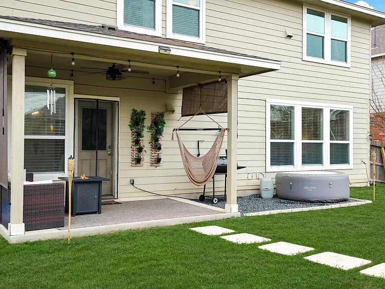 8623 Finlandia Gap — Photo 26