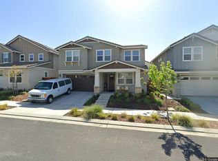 2416 Azure Pl, Fairfield, CA 94533