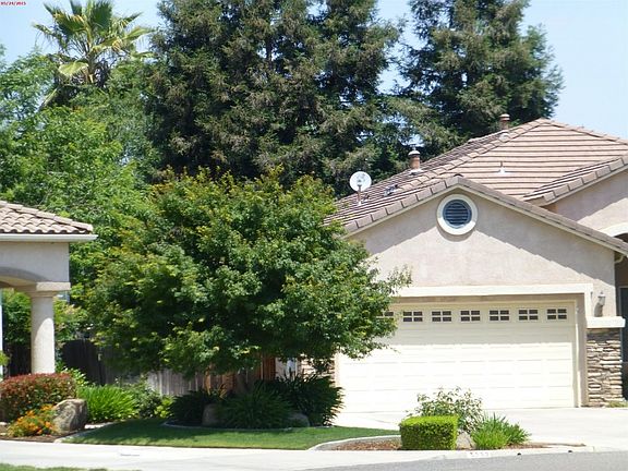 4th image of 2556 E Solar Ave