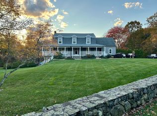 51 Albee Rd, Uxbridge, MA 01569