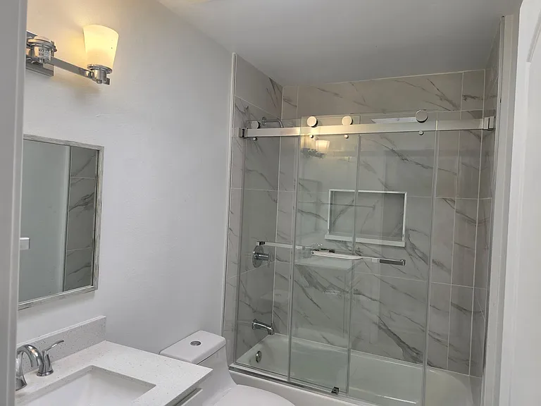 18651 Libra Cir — Photo 44