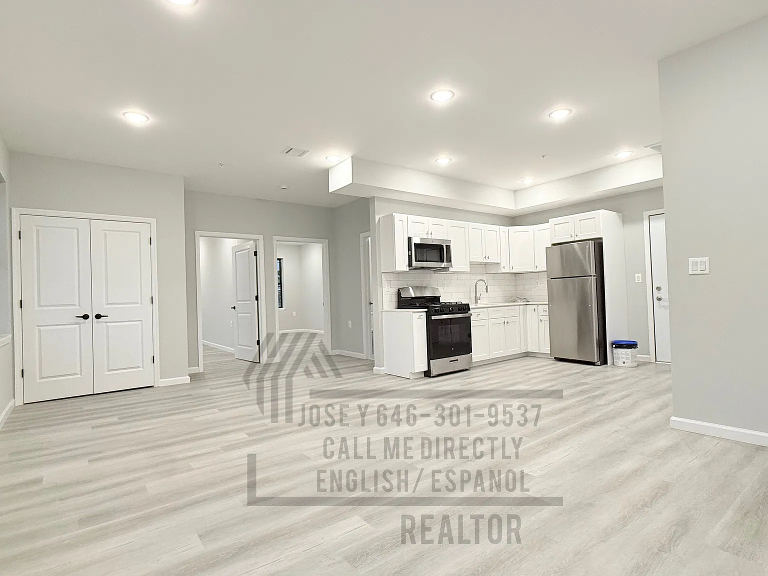 2 bed, $2,618 — Photo 1