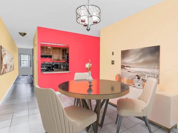 1035 Bryant Avenue image 12 of 37