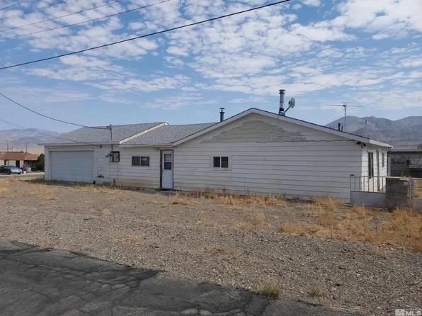 1403 A St, Mina, NV 89422