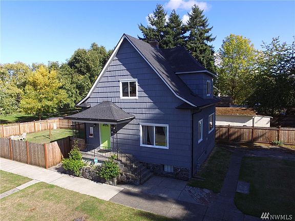 2nd image of 1407 S Cushman Ave