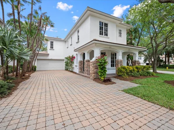 371 Columbus Street, Palm Beach Gardens, FL 33410