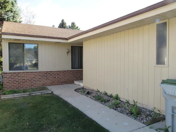 4158 South 14th STREET, Milwaukee, WI 53221