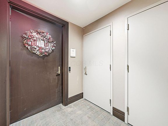 2nd image of 1 Miranova Pl APT 1610