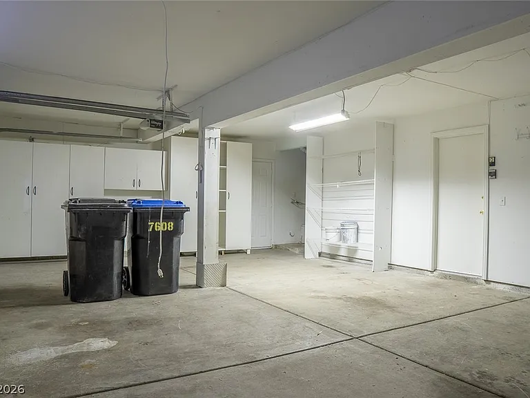 7608 Botany Bay Dr — Photo 18