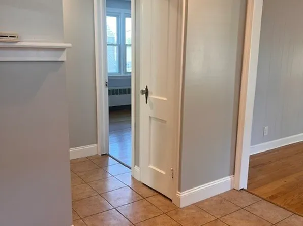 (undisclosed Address), Bridgeport, CT 06605