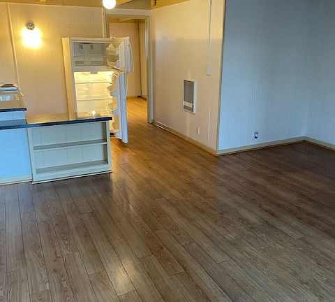 3rd image of 1019 E California Ave APT 10
