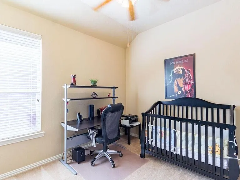3132 Fox Hollow Dr — Photo 9