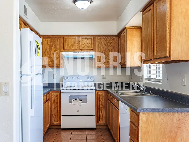 14100 S Calera Rd — Photo 11