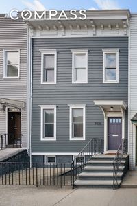 1930 Harman St, Flushing, NY, 11385