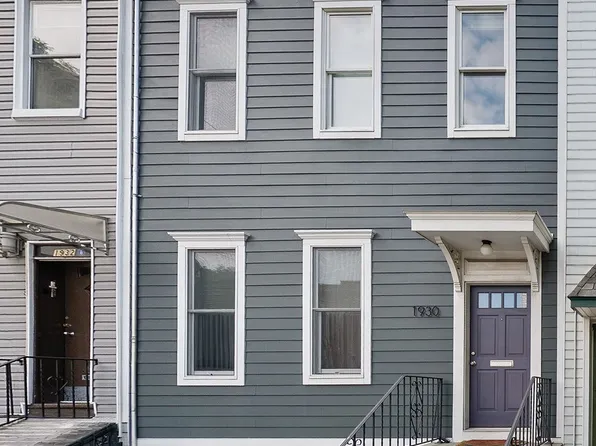 1930 Harman St, Flushing, NY 11385