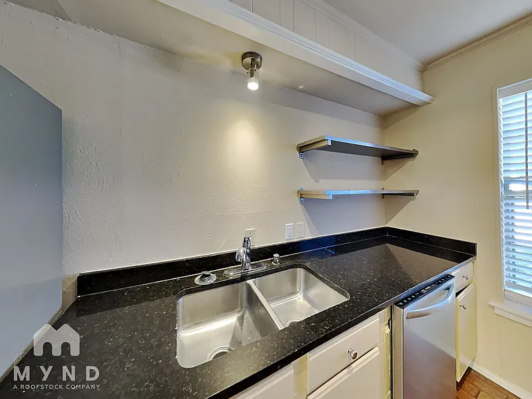 15860 El Estado Dr — Photo 6