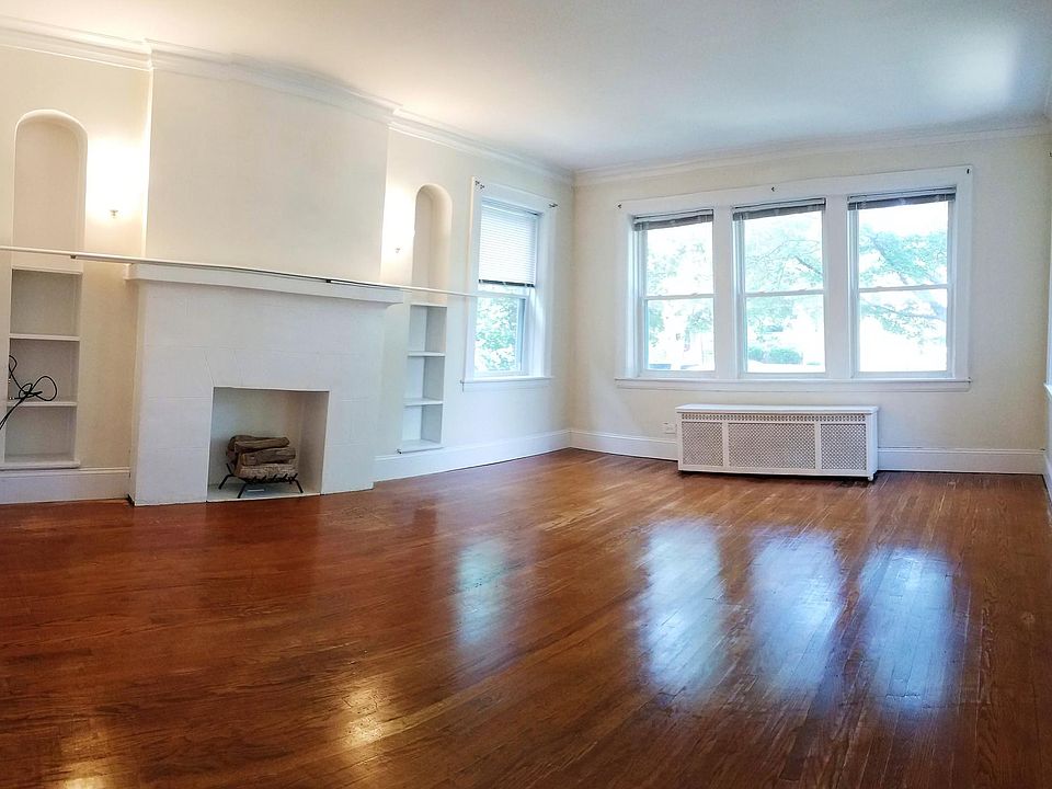 1st image of 5636 N Kimball Ave #A