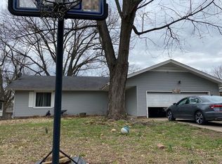 1323 S John Ave, Springfield, MO 65804