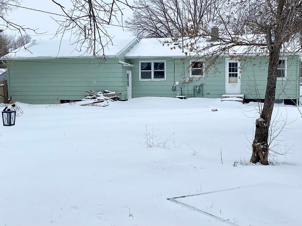 2nd image of 1223 5th St