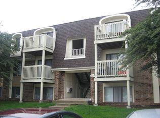 451 Gregory Ave, Glendale Heights, IL 60139